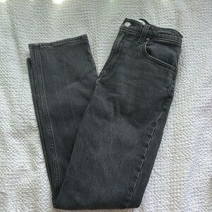 Abercrombie The ‘90s Straight Ultra High Rise jean - SIZE 24 | 00S